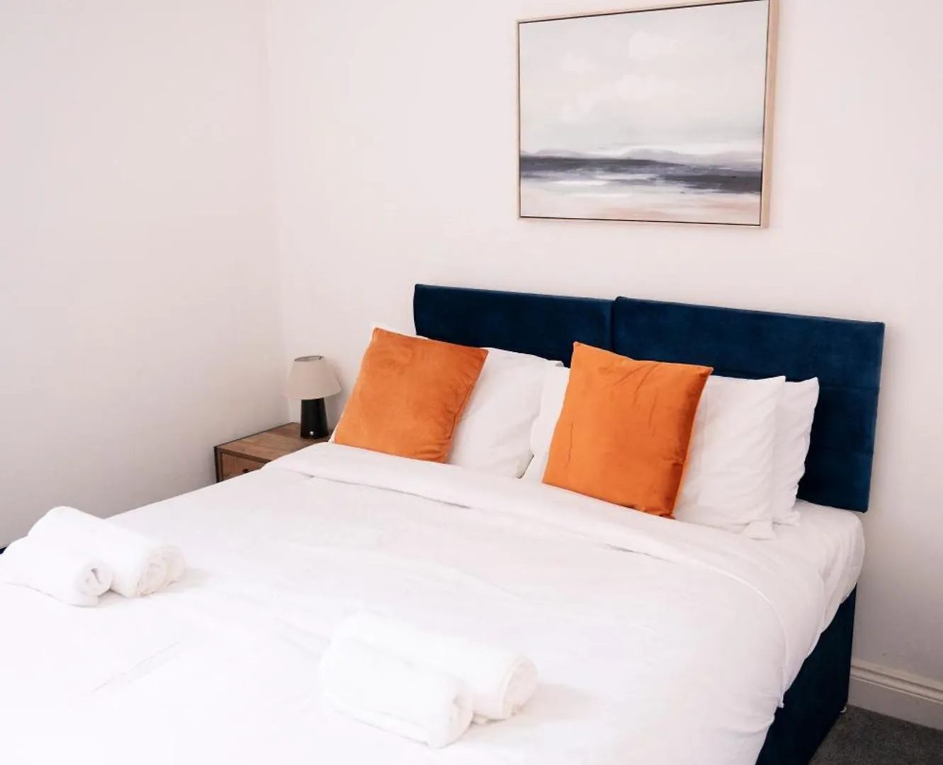 아파트 Sleeps 6- Close To The Beach - Pet Friendly 브라이턴 영국