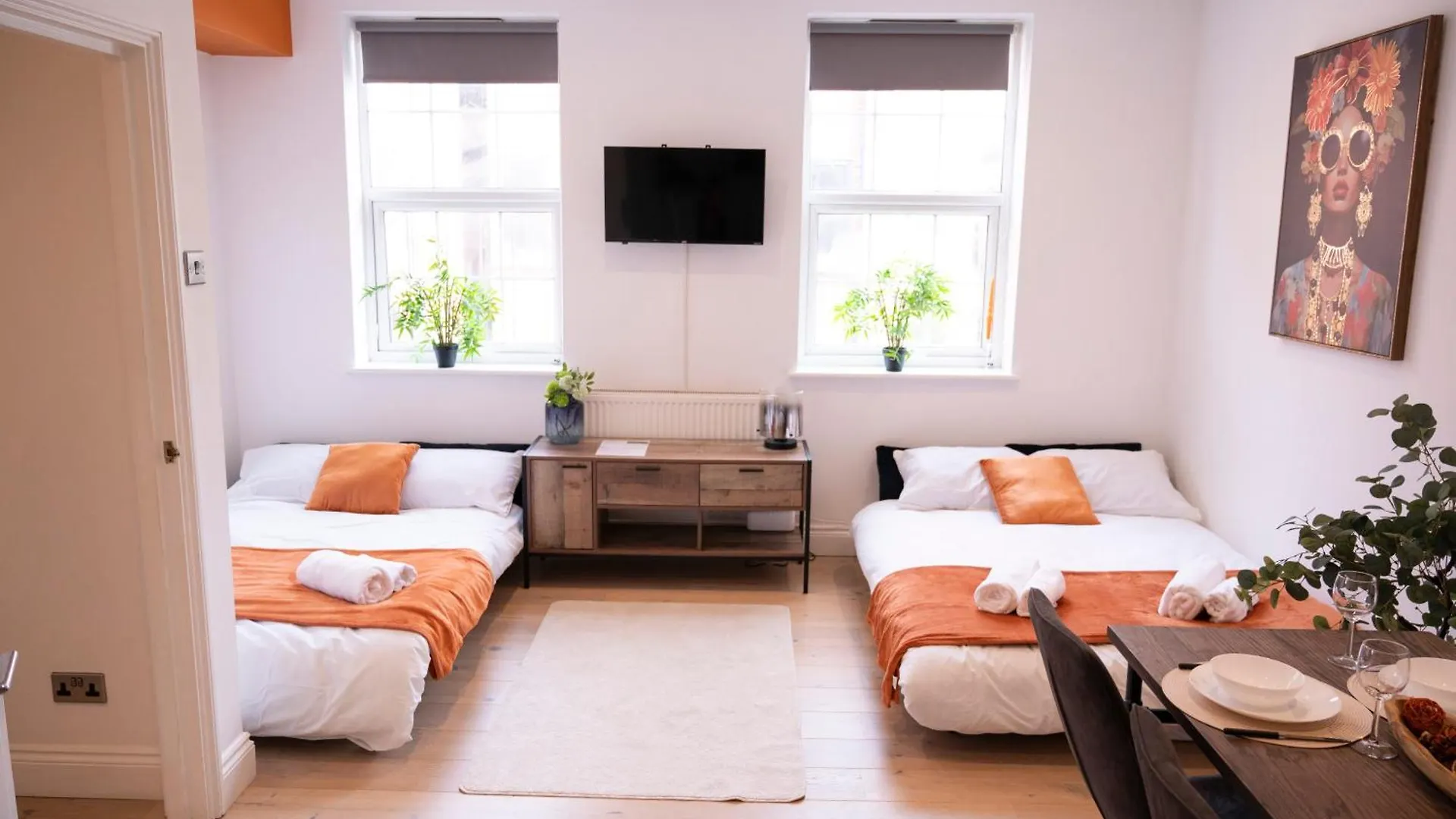 Sleeps 6- Close To The Beach - Pet Friendly 브라이턴 0*,